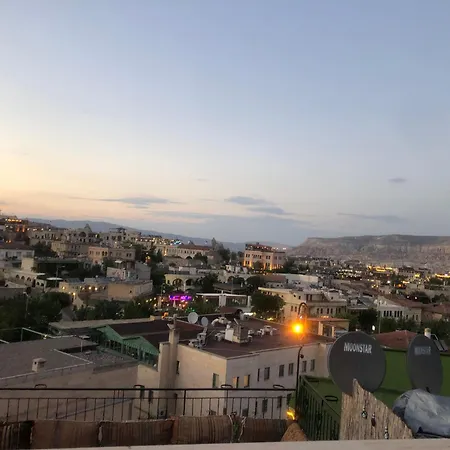 Gueven Cave 酒店 格雷梅