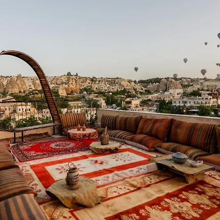 Gueven Cave 酒店 格雷梅