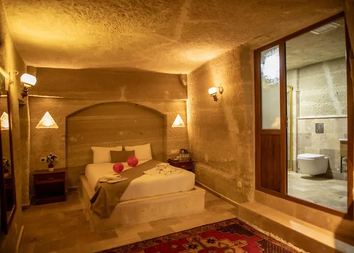 Gueven Cave * Γκόρεμε